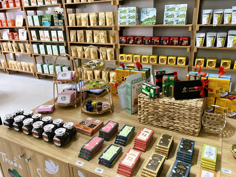 VIETNAM CHOCOLAND ３号店が人気観光地ニャチャンにオープン