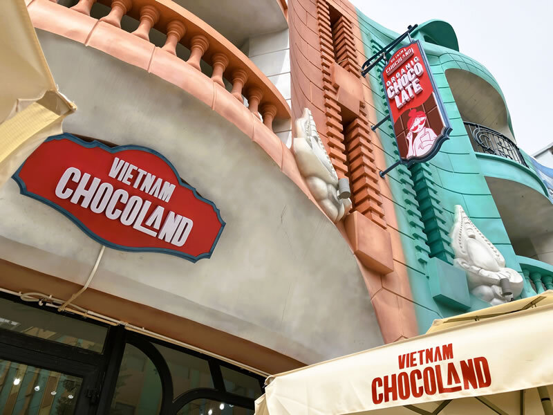 VIETNAM CHOCOLAND ３号店が人気観光地ニャチャンにオープン