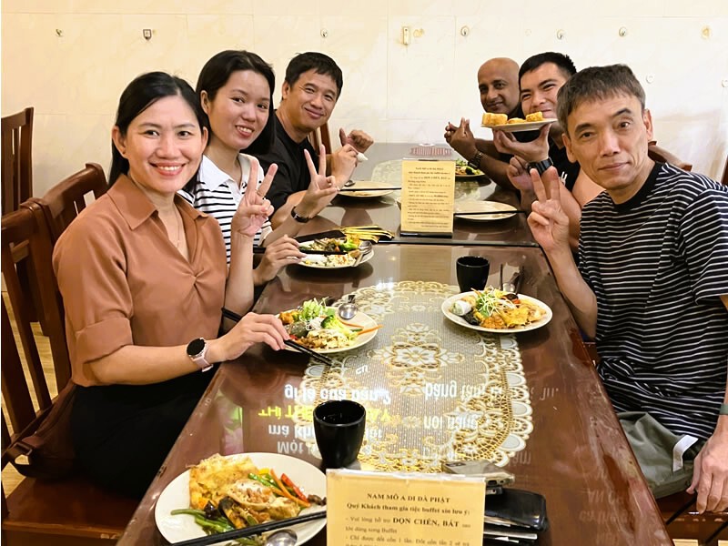 OCA カカオの視察にセレンディピティな国からやってきた